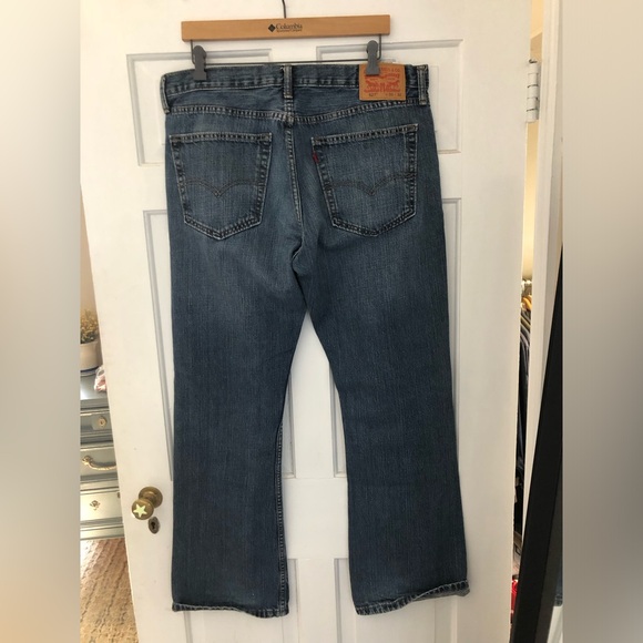 Men's Levi’s 527 Medium Blue Wash - Picture 2 of 3